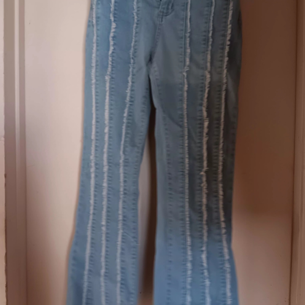 Women's Flare & Wide Leg Jeans - Light Blue
